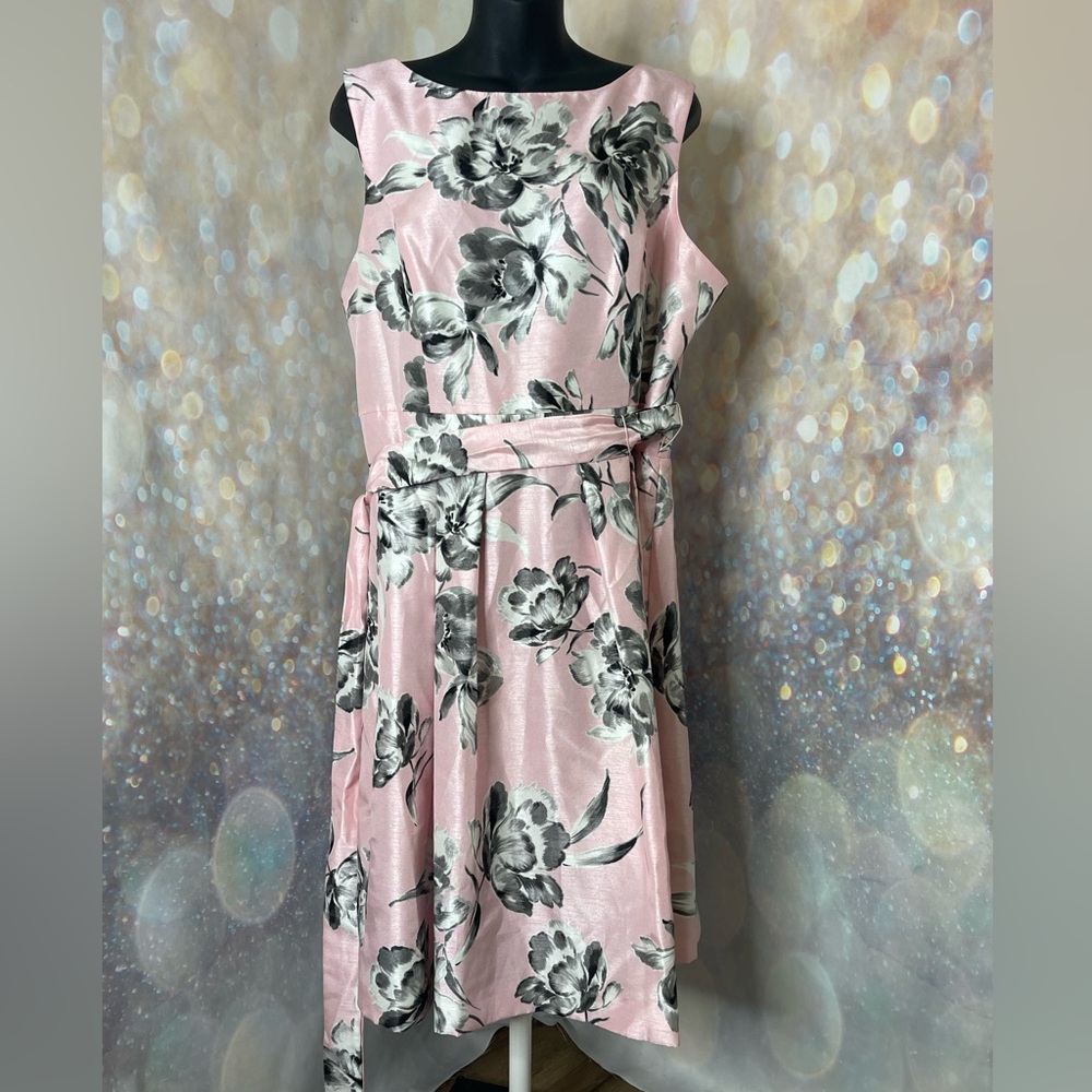 JH  Blush Pink Dress with Black Flowers Size 16